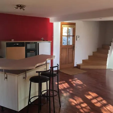 Mazet Дом отдыха Ним