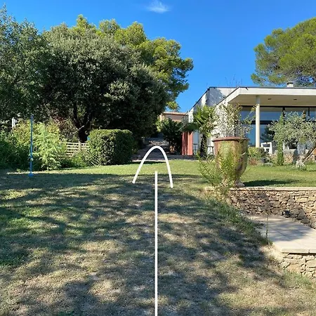 Mazet Дом отдыха Ним