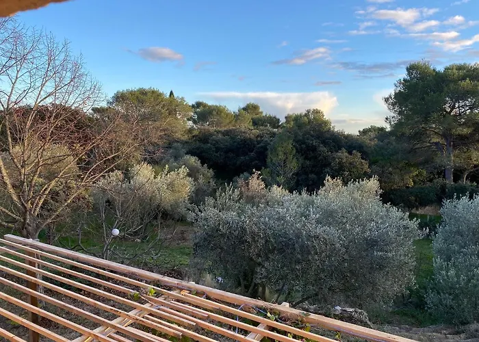 Dom wakacyjny Mazet Nîmes